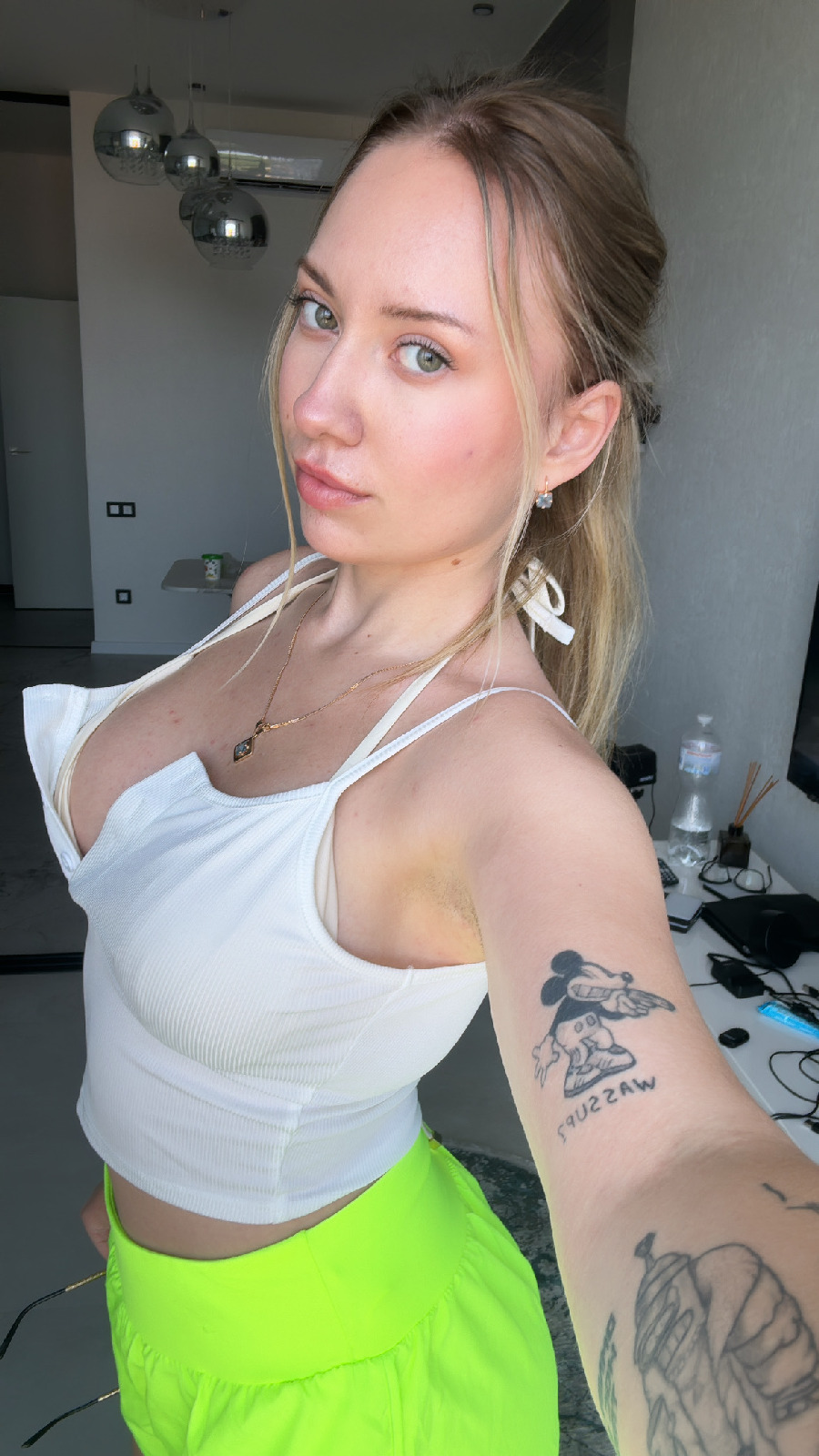 KateV in her underwear in Muzaffarabad