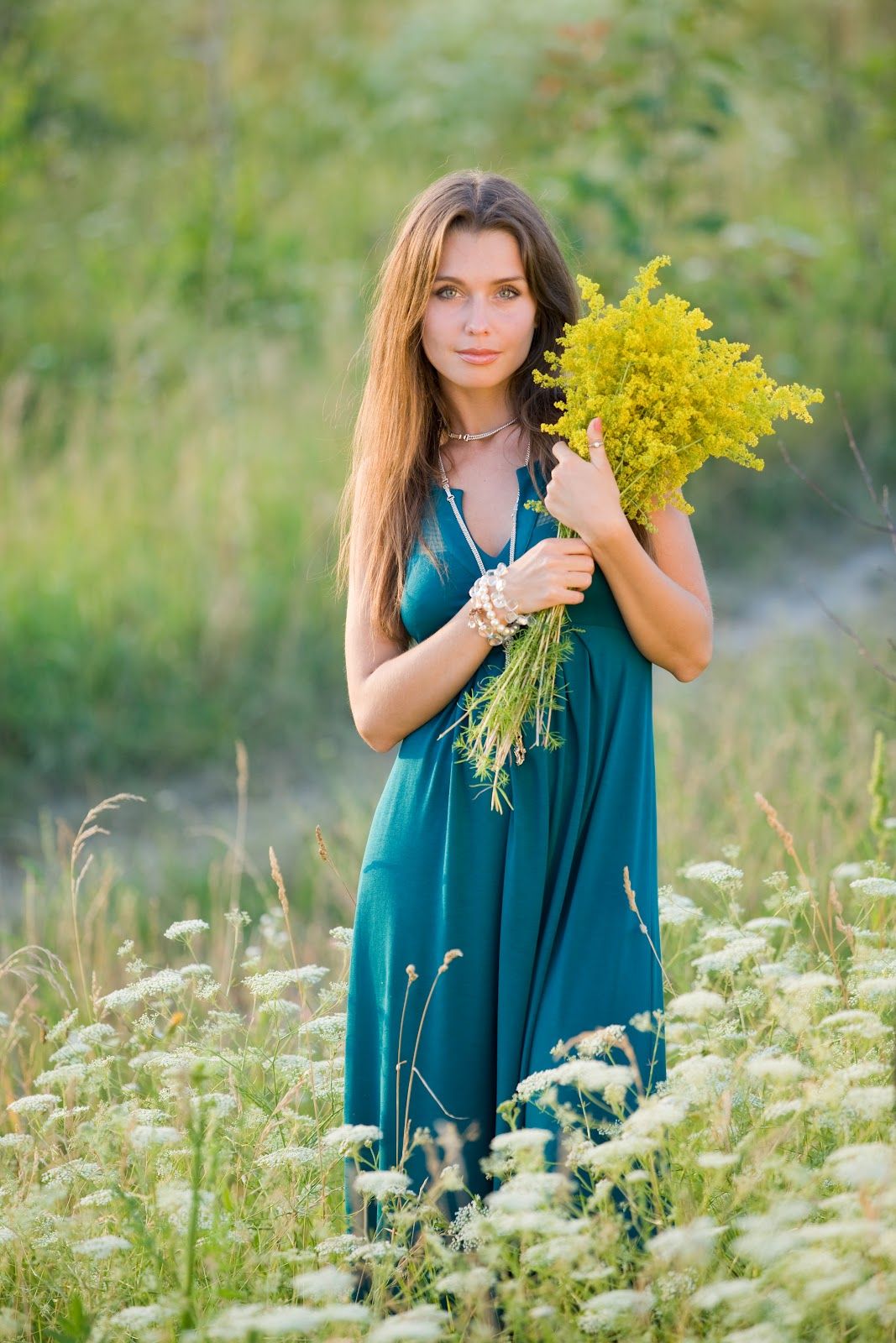 Slavic women in Muzaffarabad